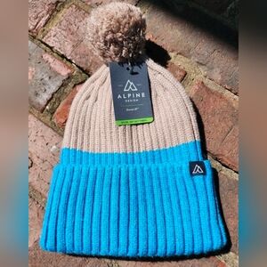 Alpine Design Men's Colorblock Pom Beanie Knit Hat Blue And Tan NWT!!!